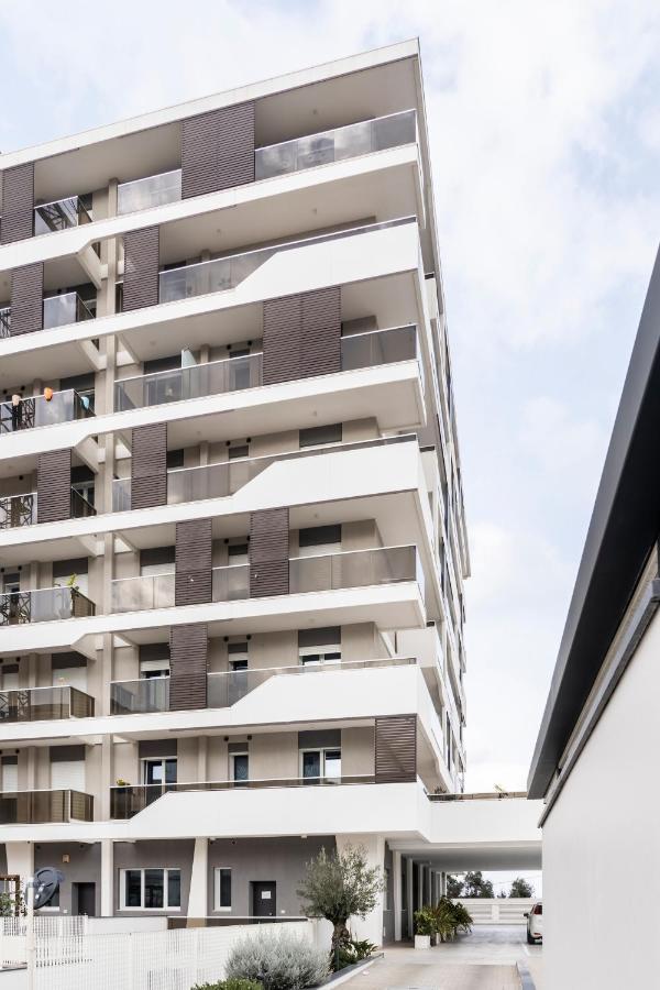 Апартаменти Gentile 46 Luxury Accomodation Барі Екстер'єр фото